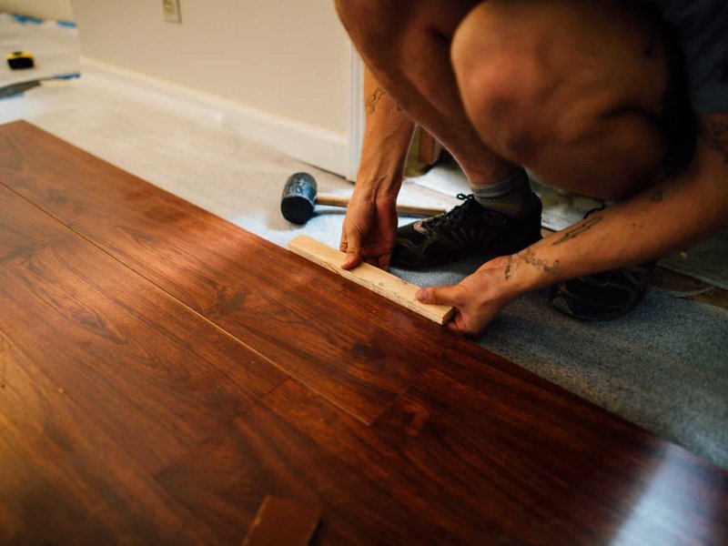 Laminate flooring installation